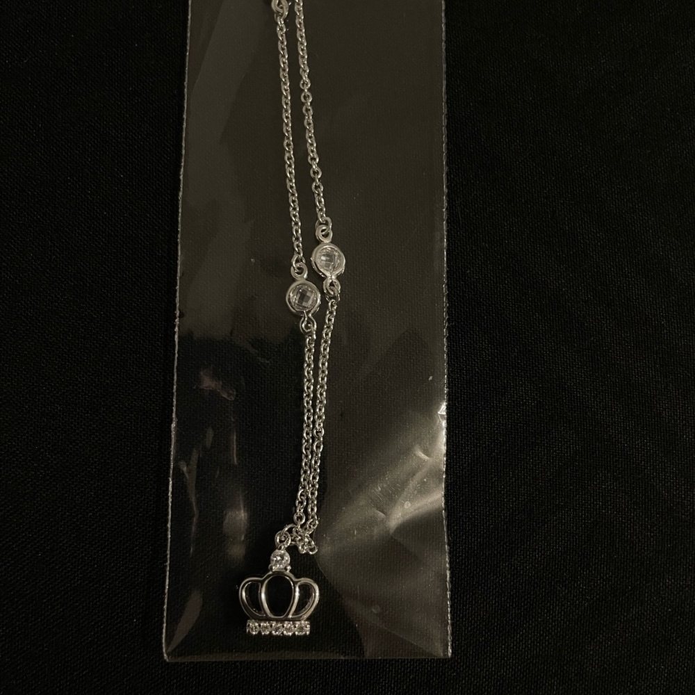 Silver necklace
